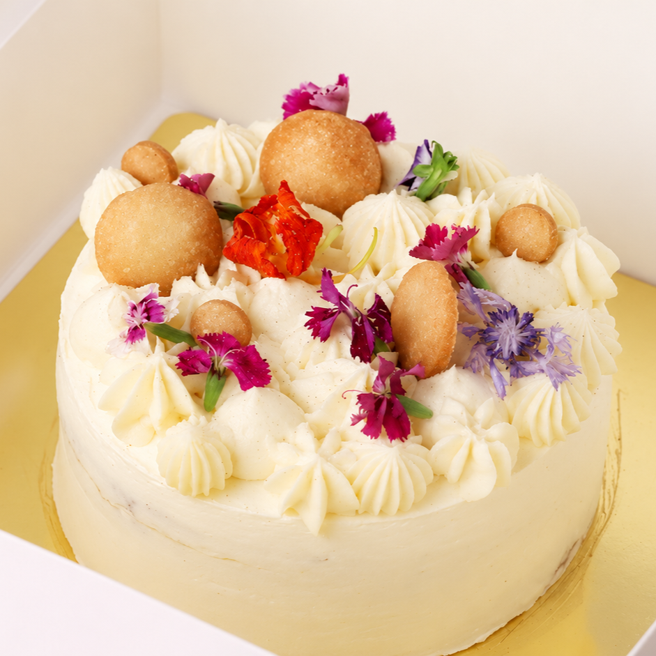 Carrot & Walnut Spice Cake