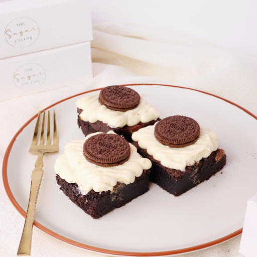 Oreo Cream Cheese Brownie